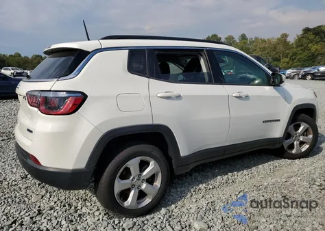 2018 Jeep Compass Latitude z USA, uszkodzony, nr VIN 3C4NJDBB0JT303051